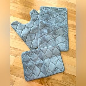 Bath mat set